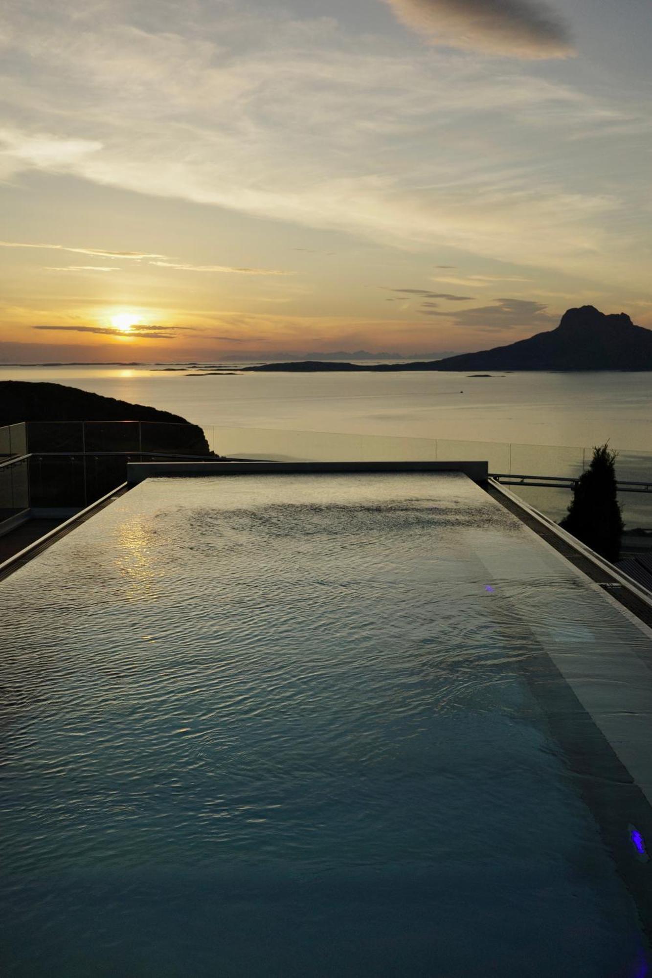 Wood Hotel Bodø Eksteriør billede